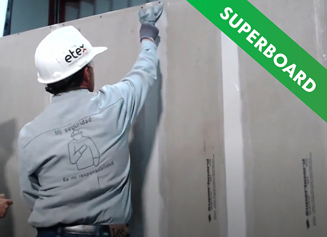 Capacitación Práctica del tratamiento de juntas invisibles con el sistema Superboard